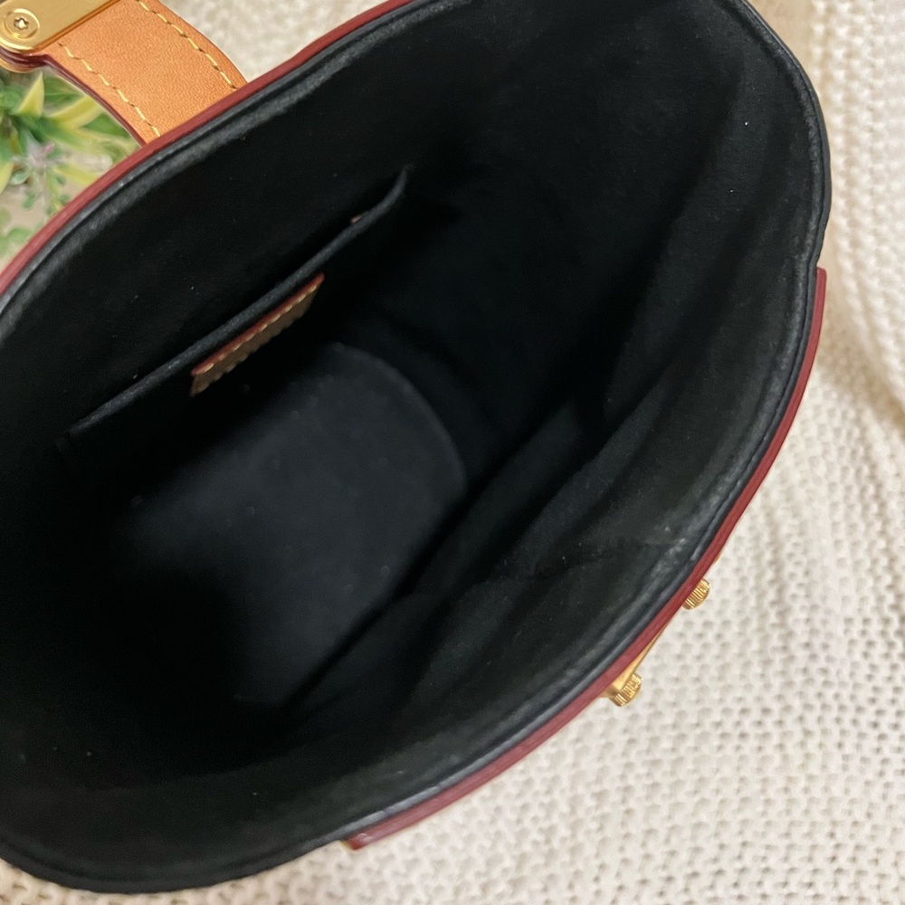 Louis Vuitton monogram duffle bucket bag - Picture 11 of 14